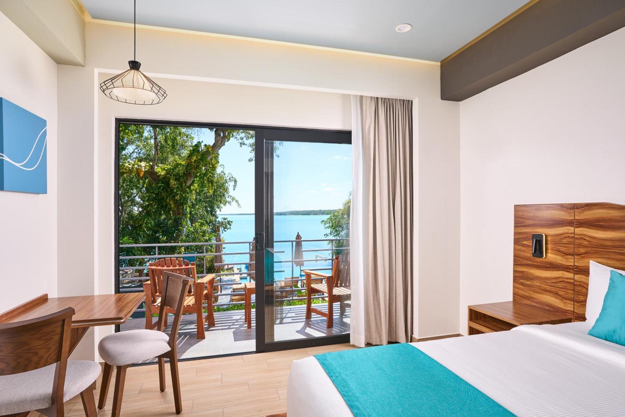 Cristalino Lagoon Front Hotel, Restaurant & Spa Bacalar Bagian luar foto