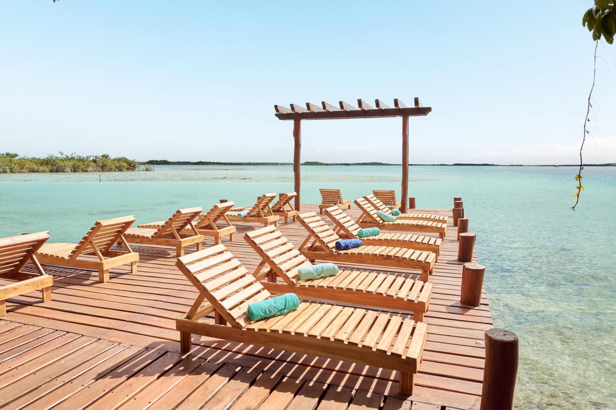 Cristalino Lagoon Front Hotel, Restaurant & Spa Bacalar Bagian luar foto
