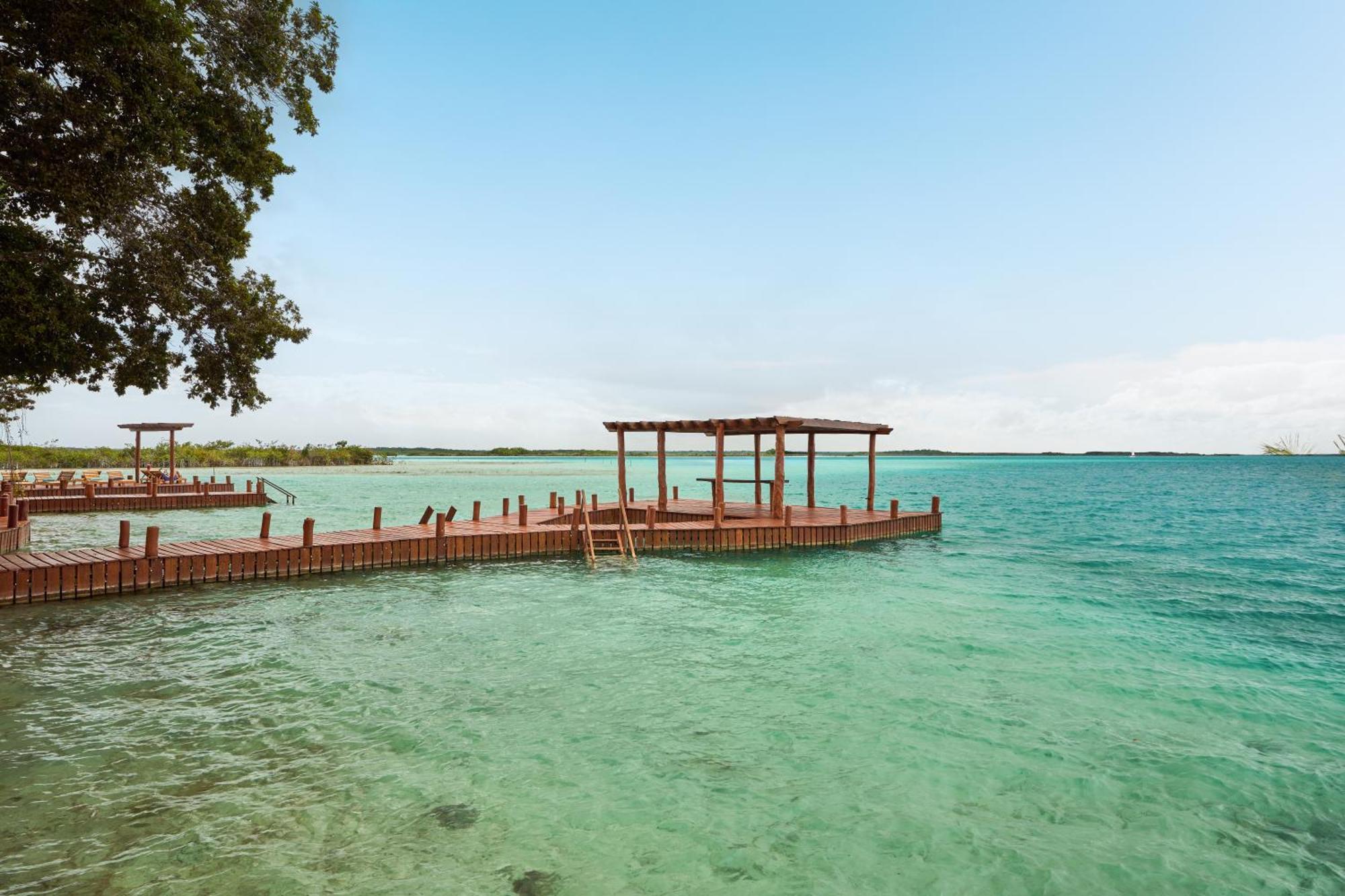 Cristalino Lagoon Front Hotel, Restaurant & Spa Bacalar Bagian luar foto