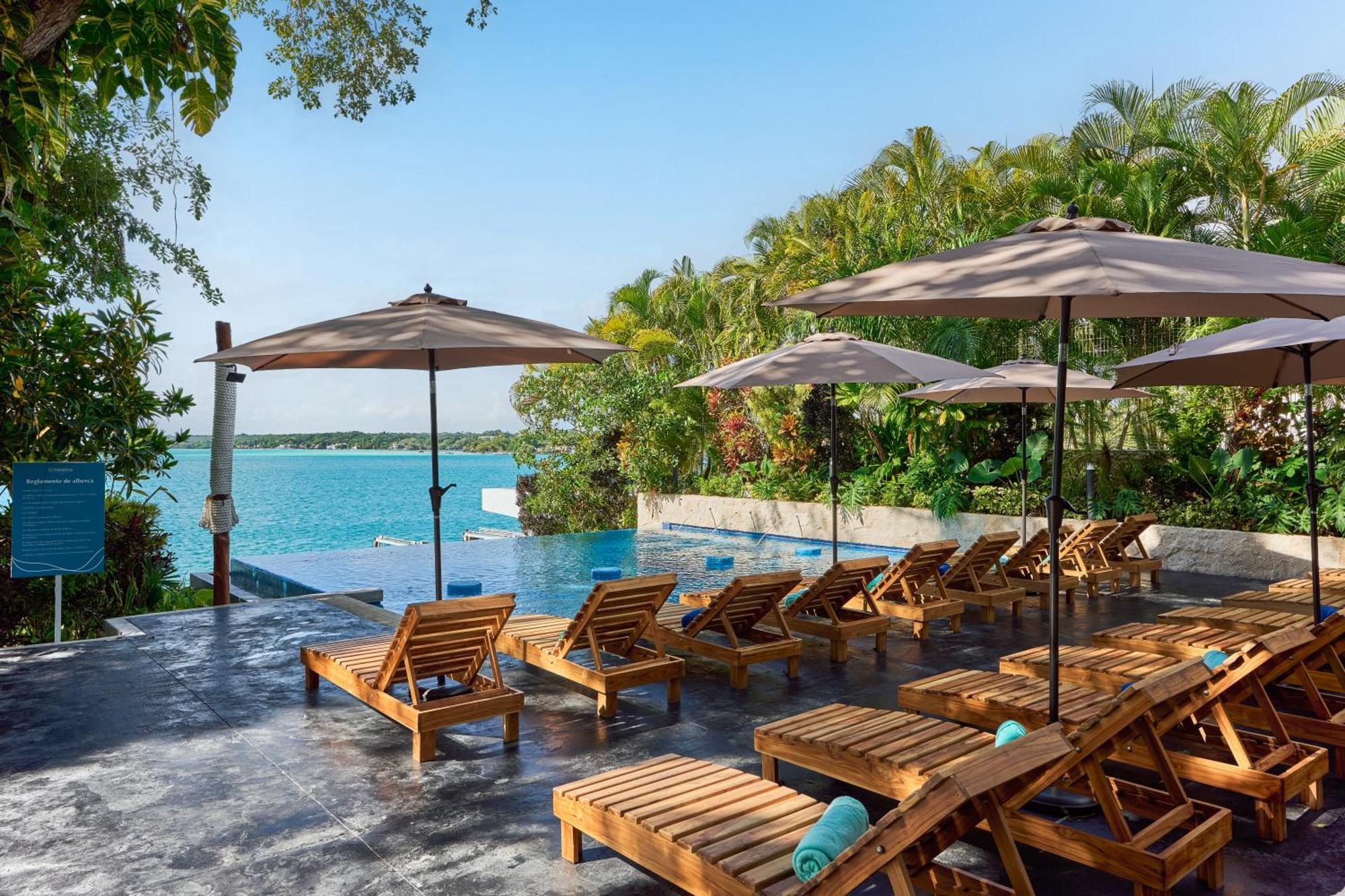 Cristalino Lagoon Front Hotel, Restaurant & Spa Bacalar Bagian luar foto