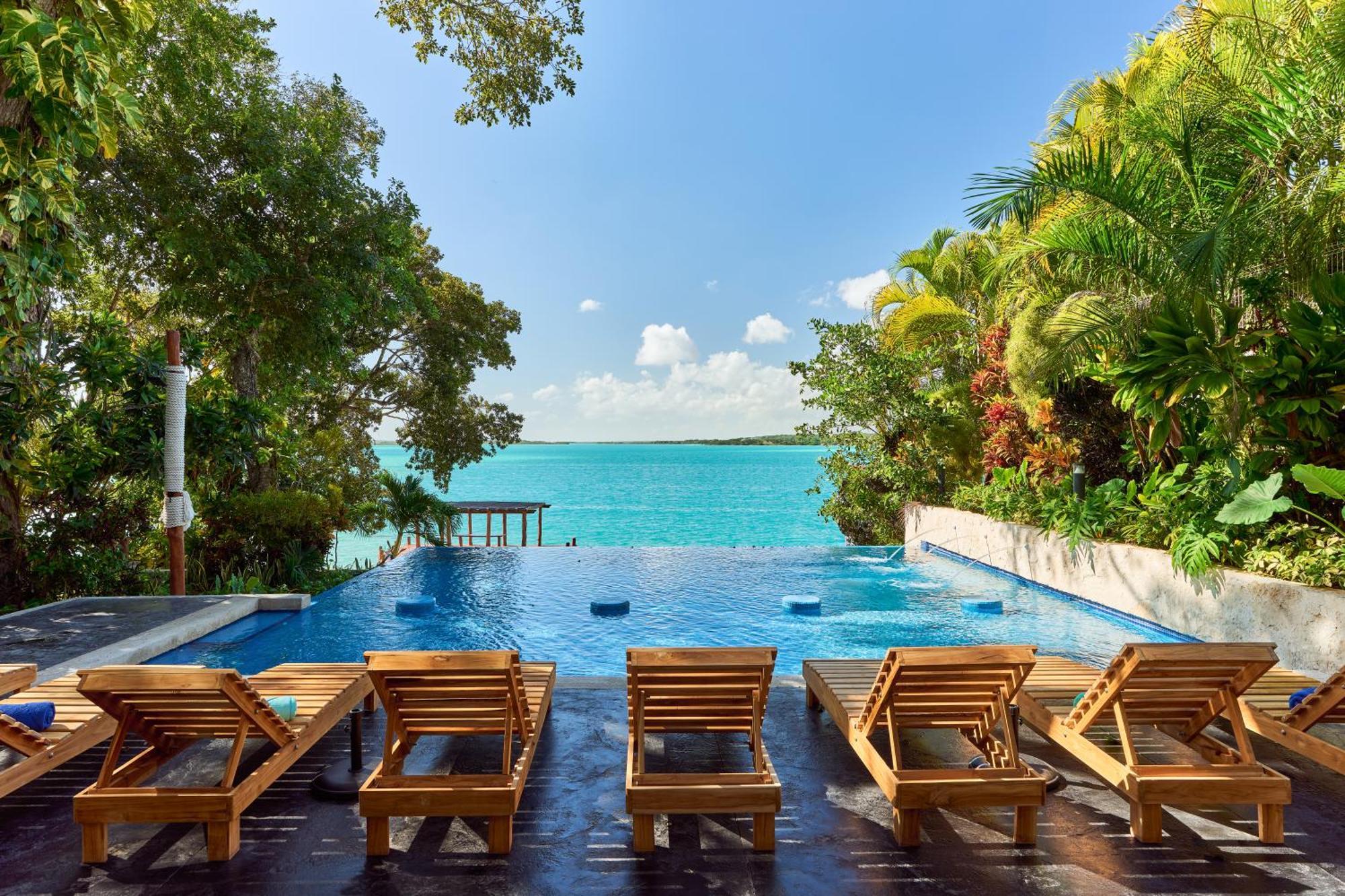 Cristalino Lagoon Front Hotel, Restaurant & Spa Bacalar Bagian luar foto
